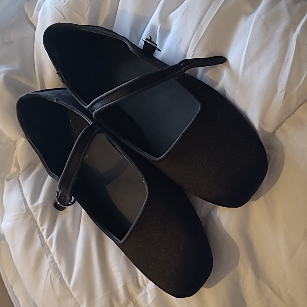 Mary jane flats